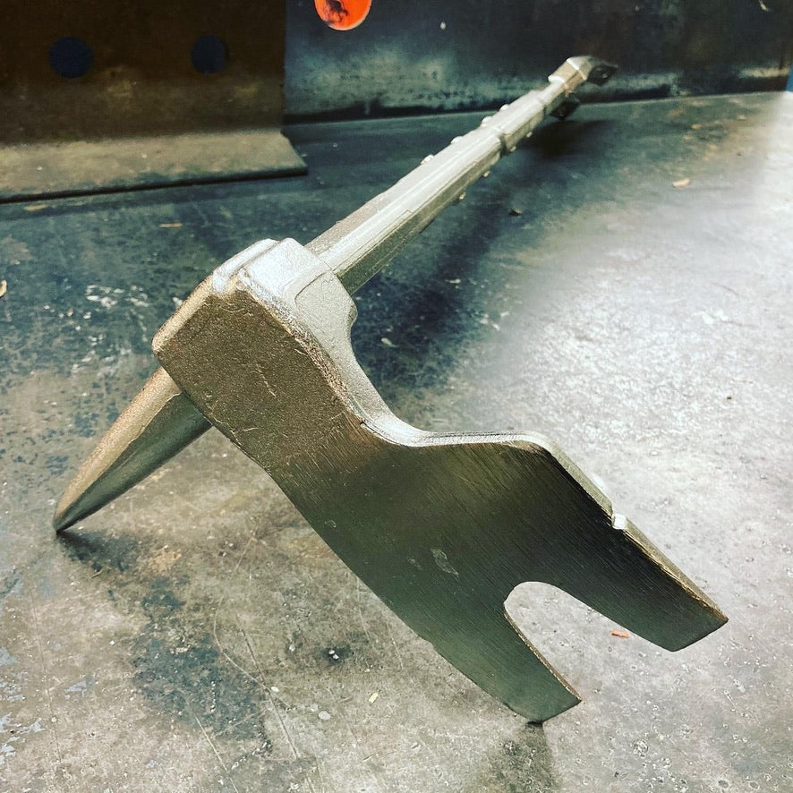 MAXX-REX Halligan