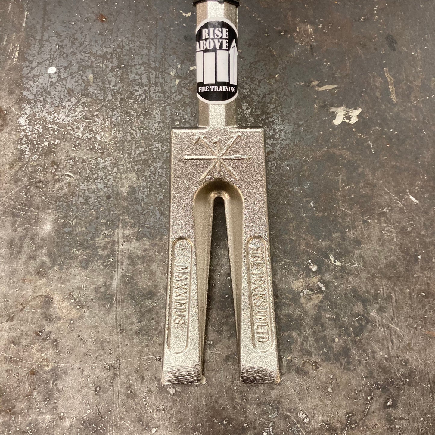 MAXXIMUS WIDE ADZ Halligan