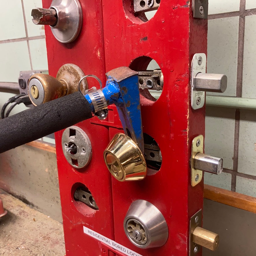 The S&D REX Lock-Puller