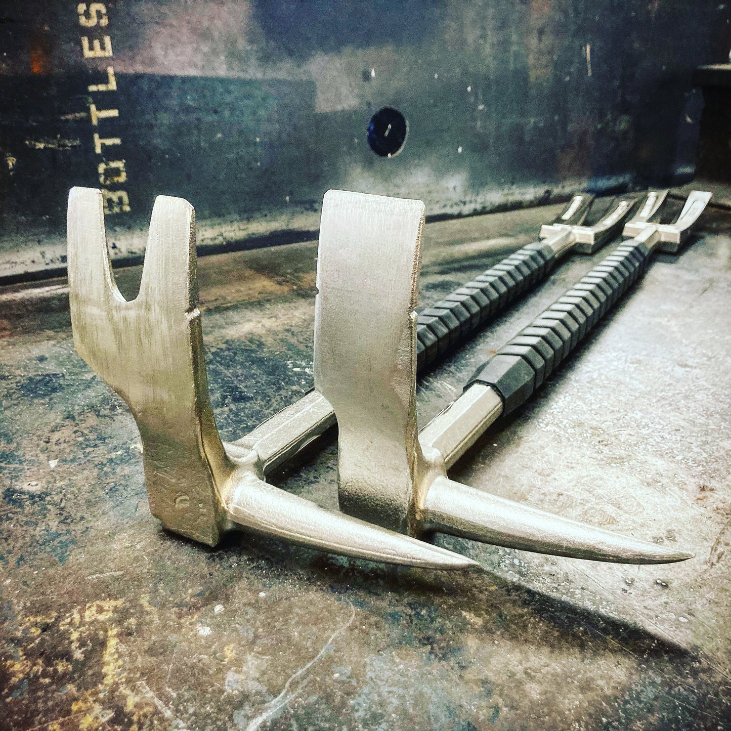 MAXX-REX Halligan