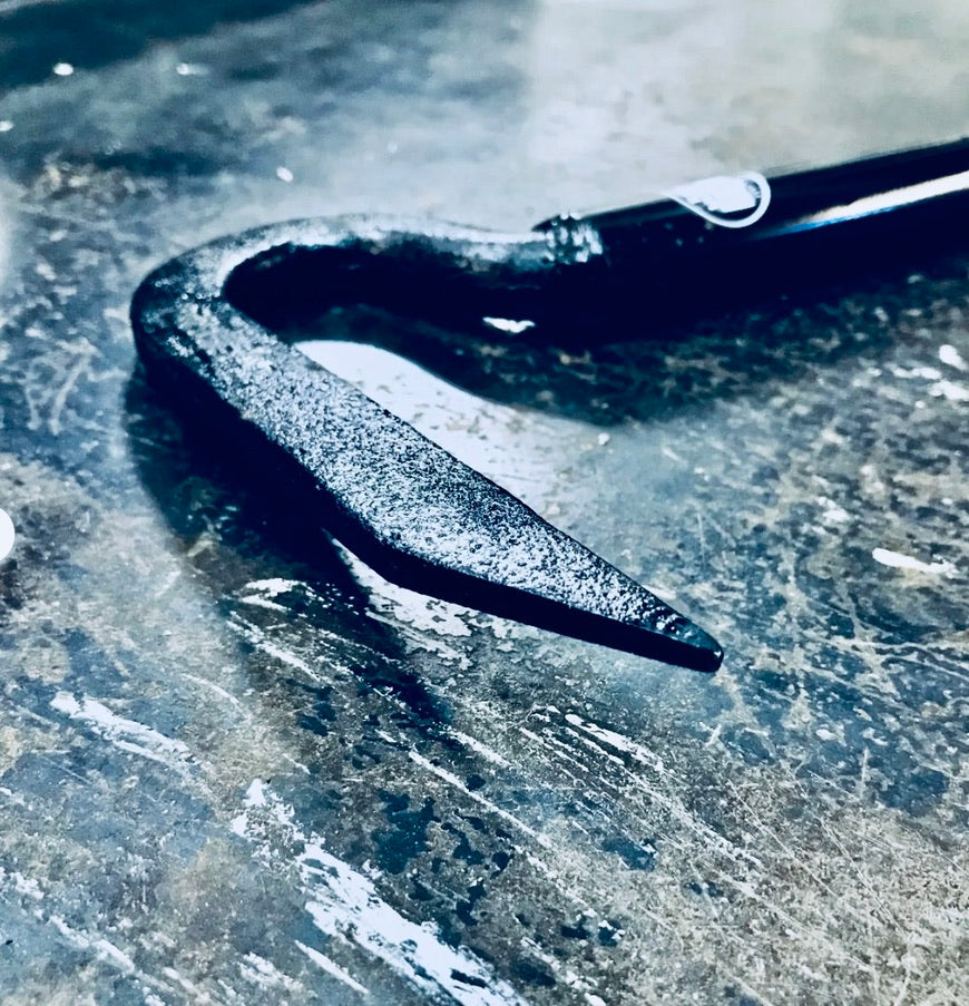 The TRI-STATE Hook