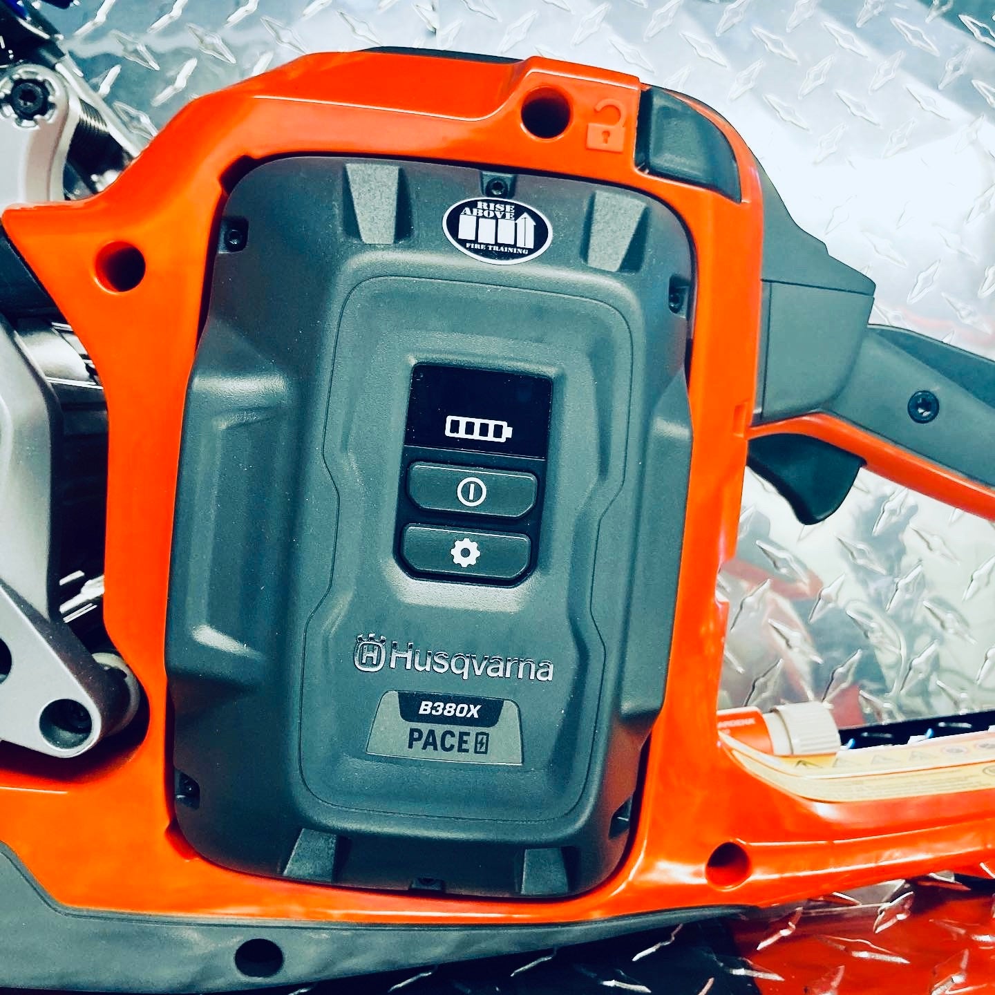Husqvarna K1 BATTERY RESCUE SAW - 14"