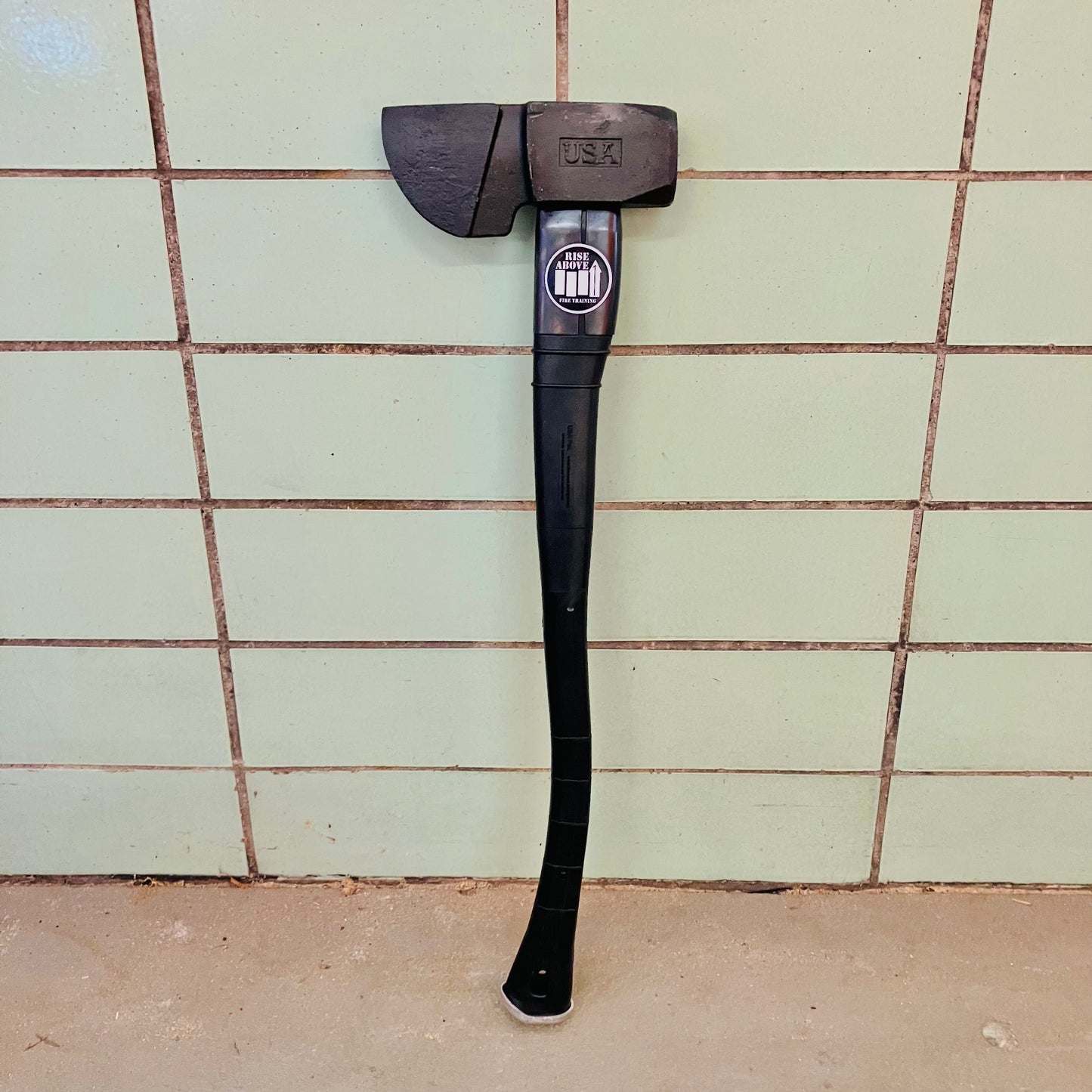 CLEARANCE: 28" Mauler