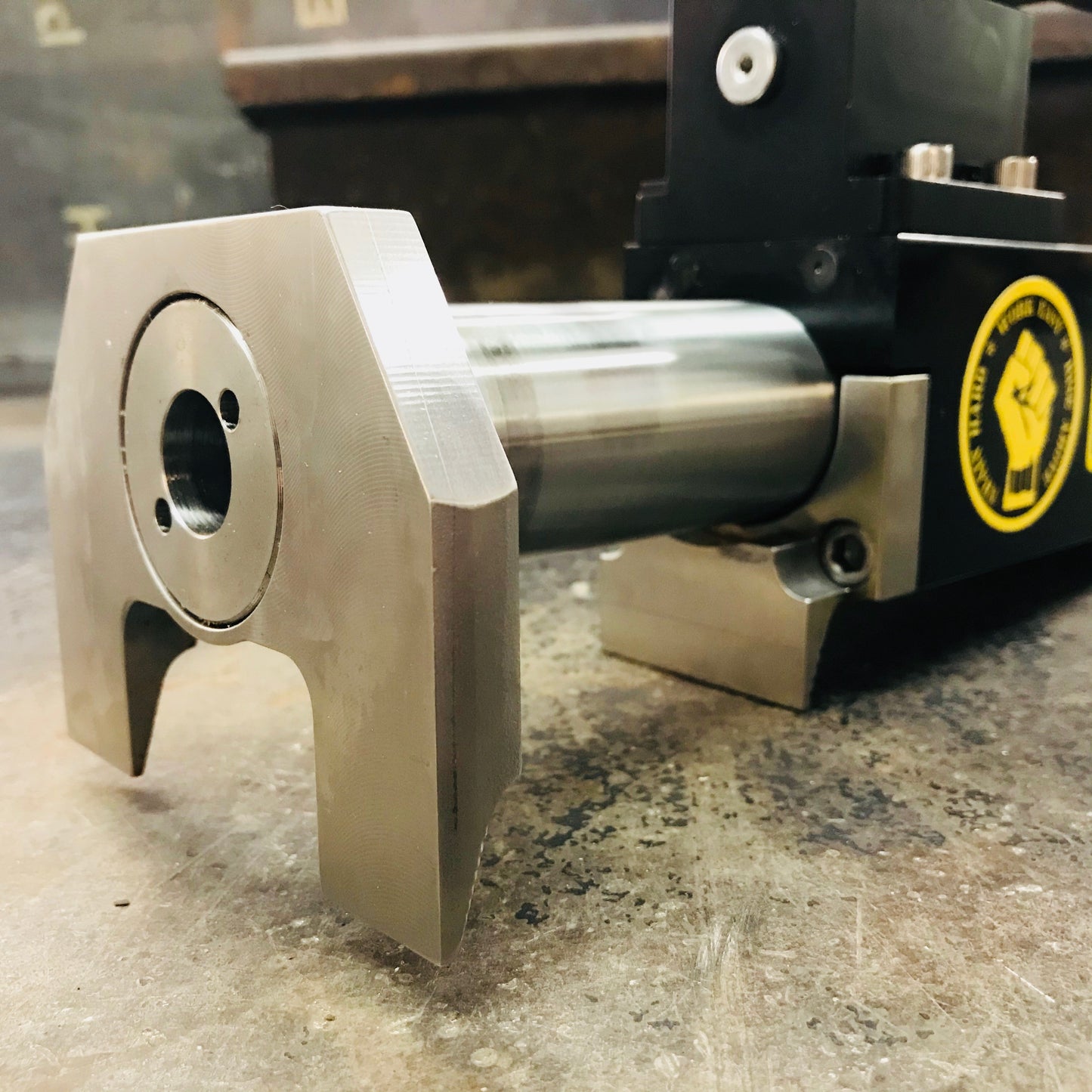 The HYDRA-RAM Hydraulic Door-Opener