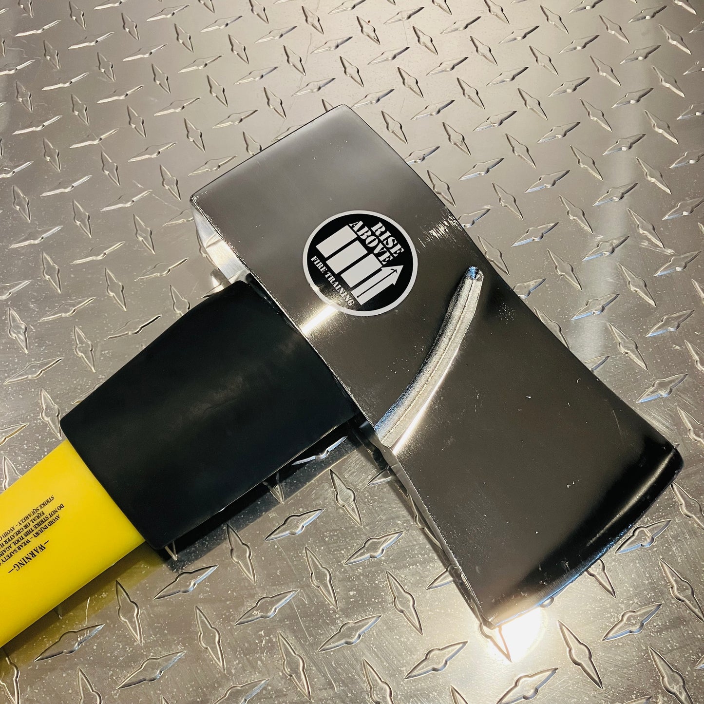 LOCK-SLOT 8 Axe - 8 Lb
