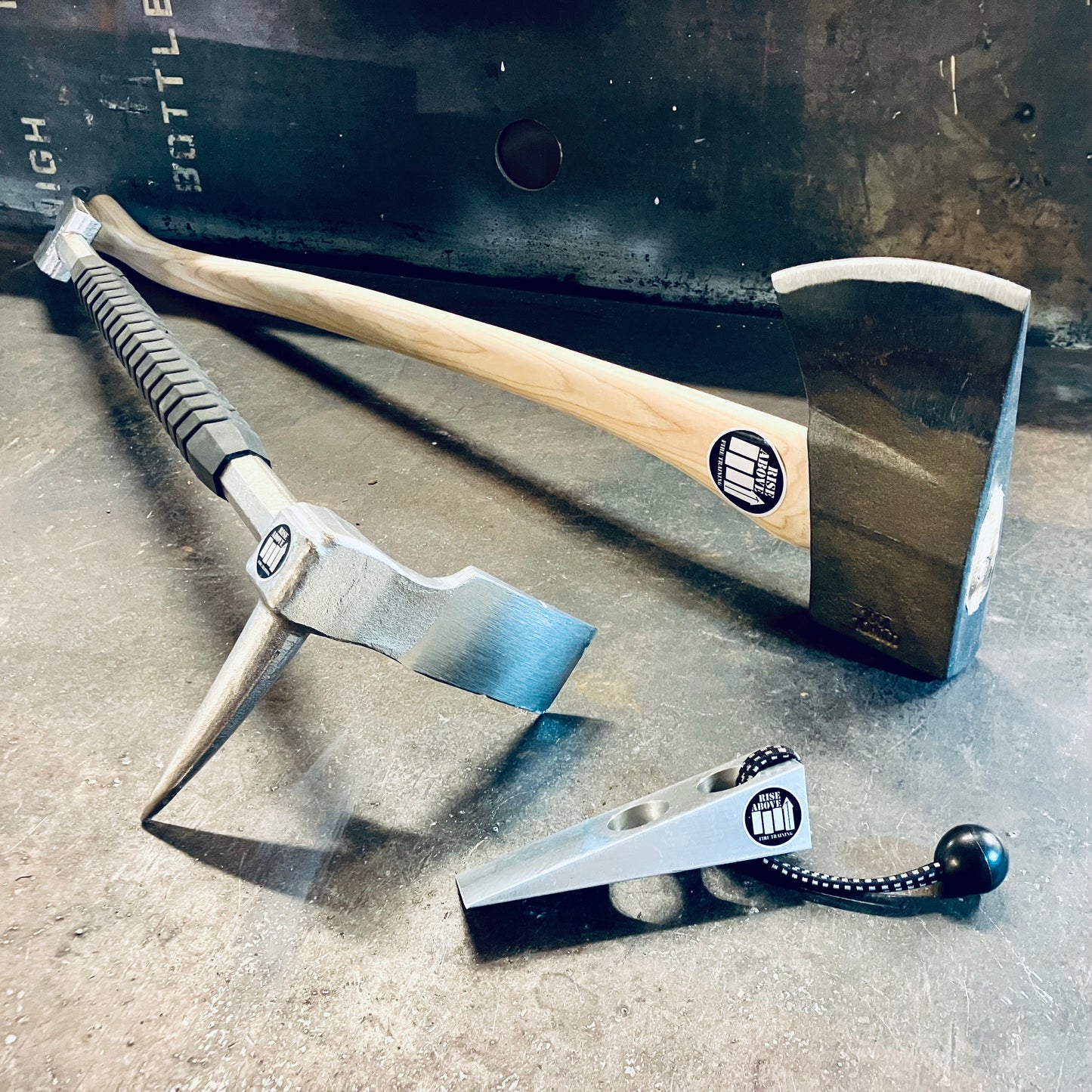 IRONS PKG #1B: Council Tool FE6 + Maxx Mod