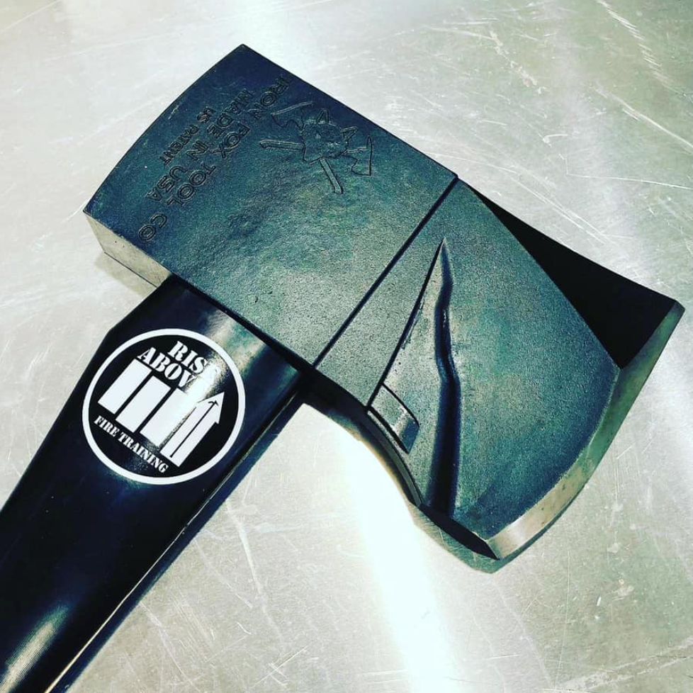 IRON FOX Flat-Head Axe - 6 Lb