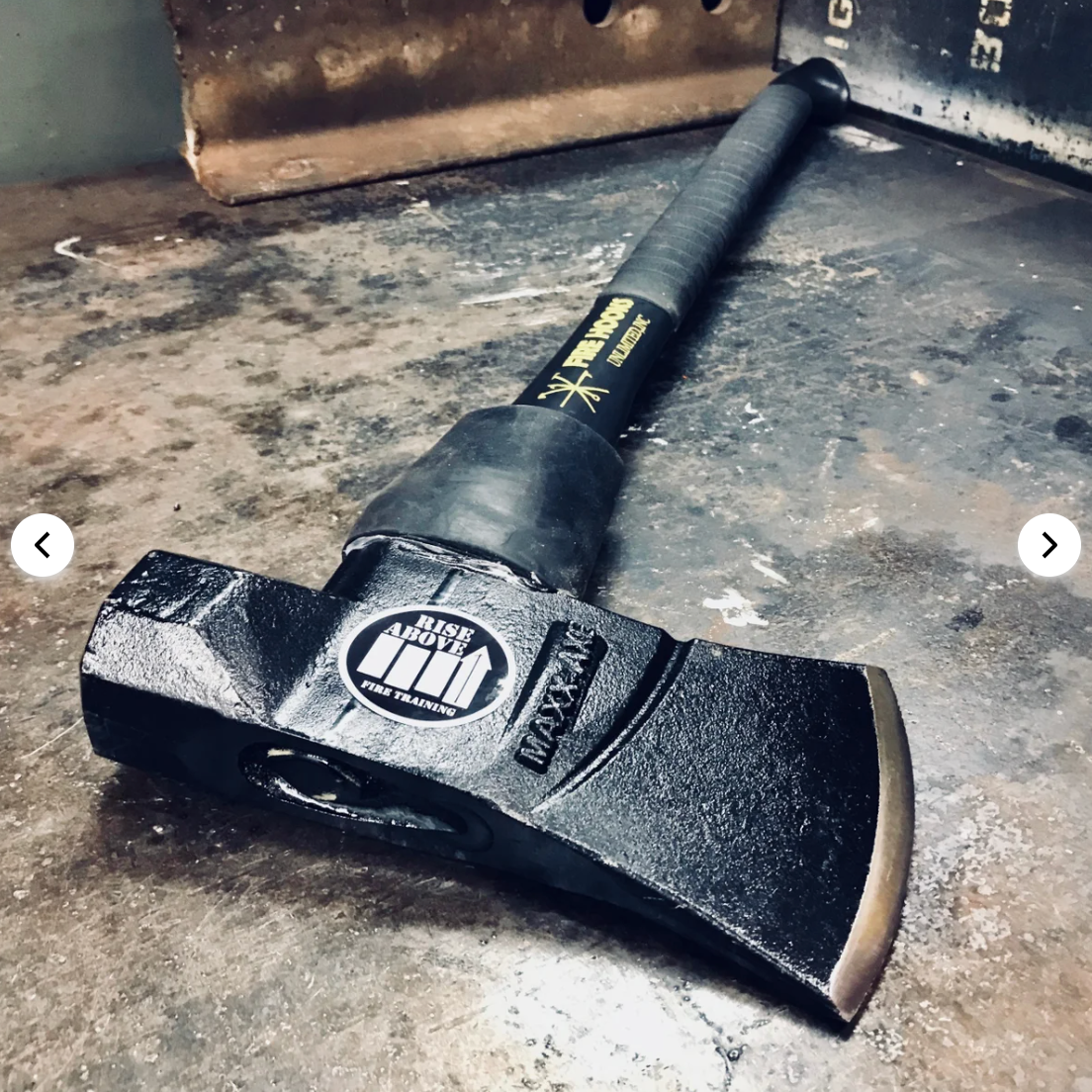 The LUCKY 7 AXE - 7 Lb