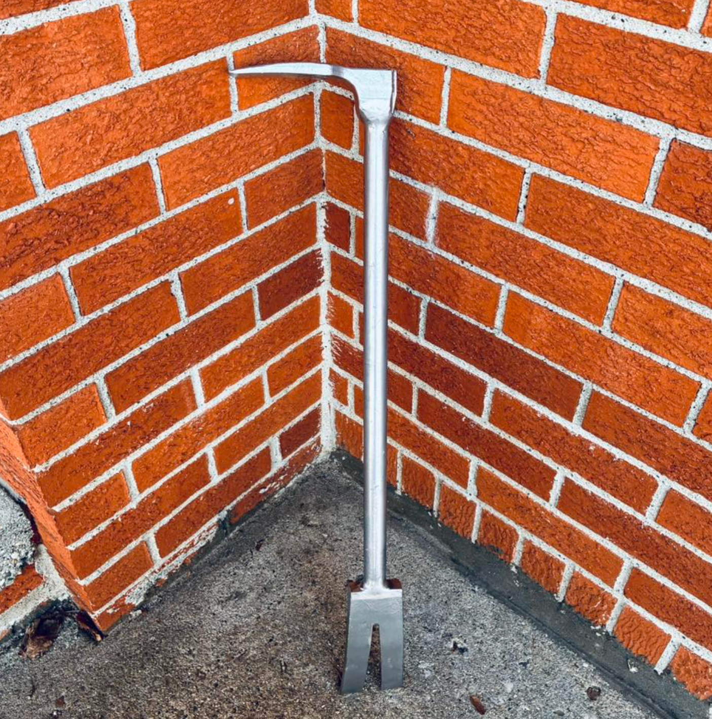 CLEARANCE: New 27" Kelly Tool