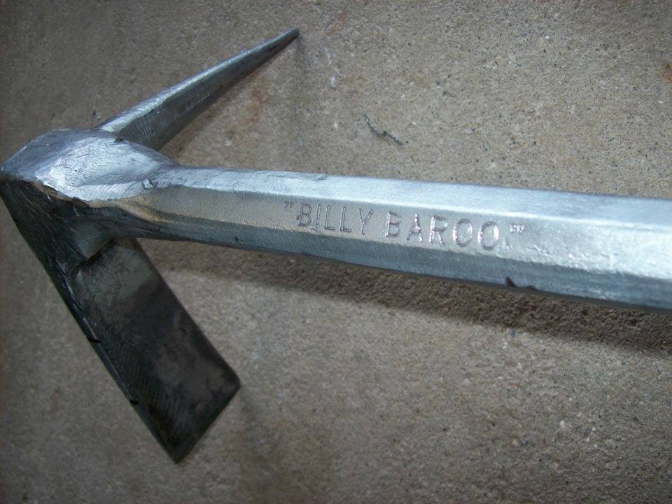 PRO BAR Halligan – Two Devils Tools