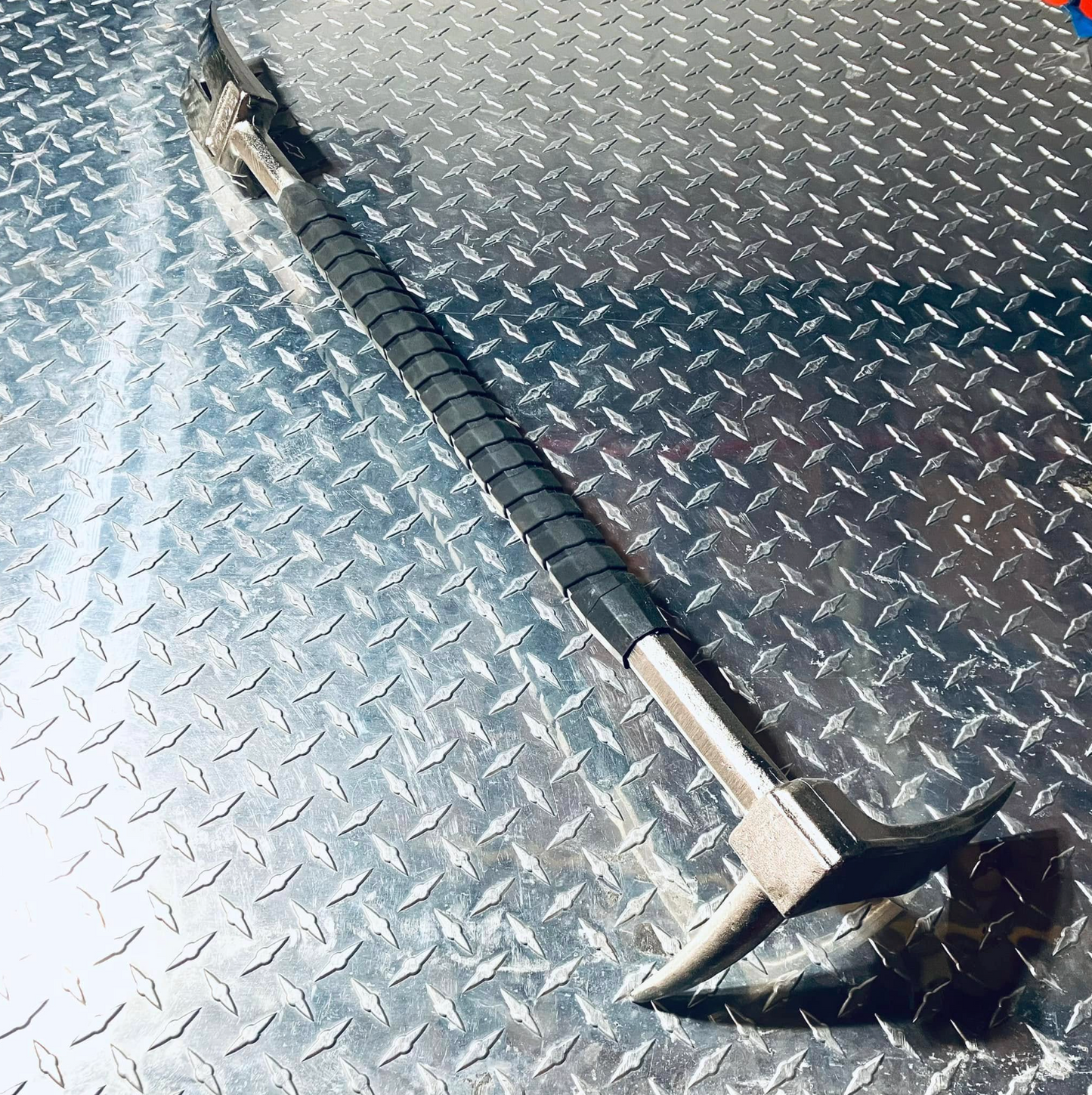 Maxx-II Halligan