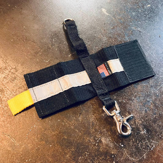 CLEARANCE: Inverted Flashlight Holder