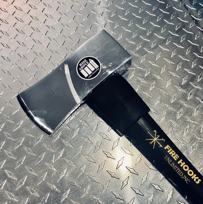 CLEARANCE: LS8 on 36" black handle with rubber grip (NEW)